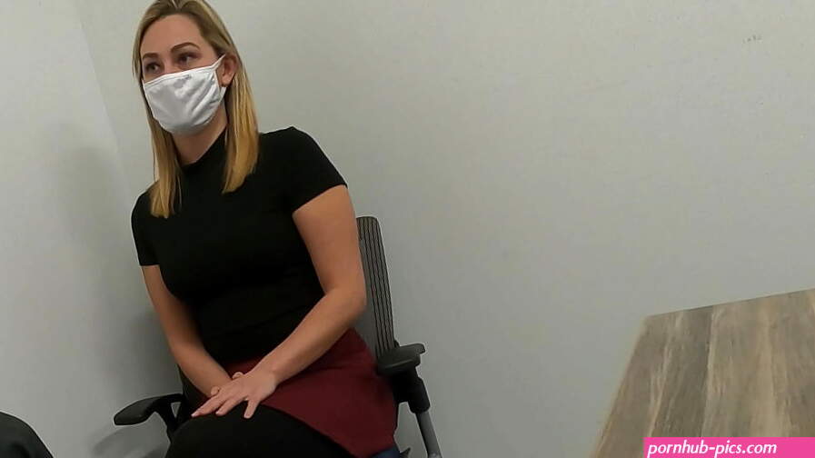 Girl gives new boss a blowjob during job interview