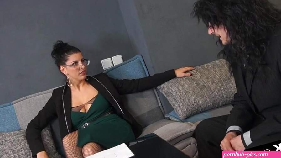 A small-dick blowjob for his job interview is the best option he has