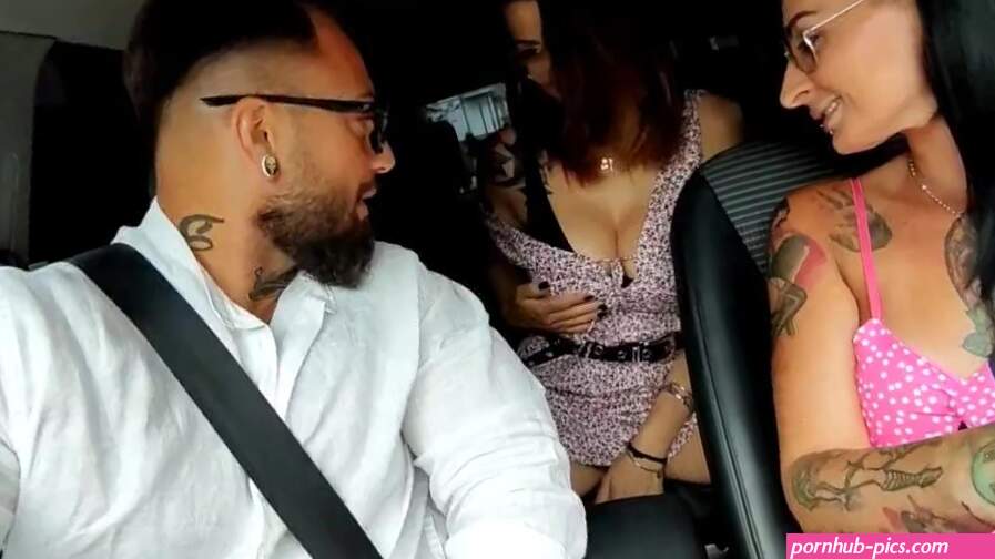 Trio met Ladymuffin Tommy A Canaglia en Lady Angel Sexy 1e deel