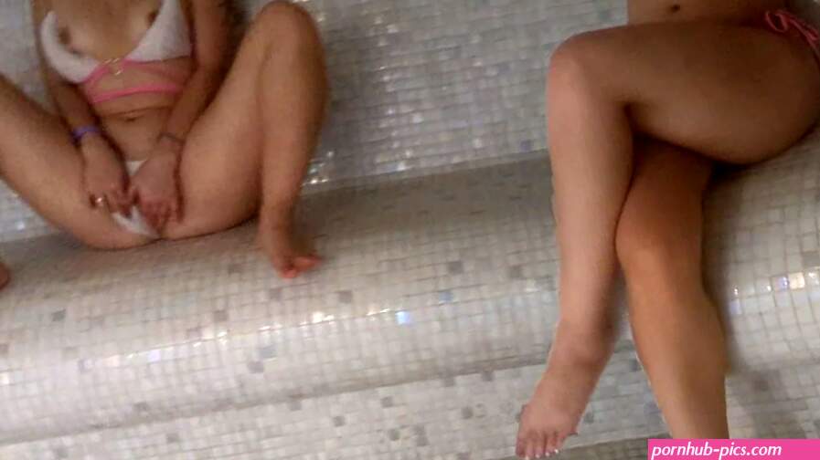 She Masturbates In Front Strangers Porn Videos