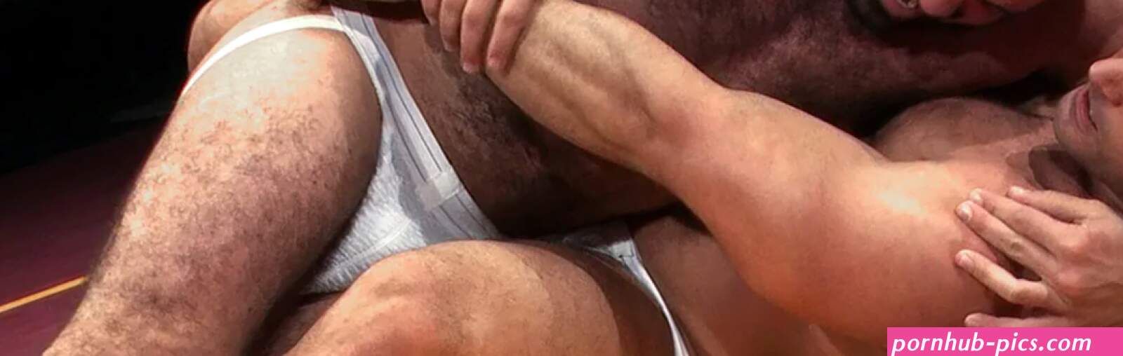 Naked Kombat on Kink