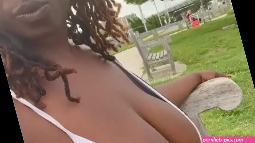 Nookiescookies nip slip at Virginia Beach