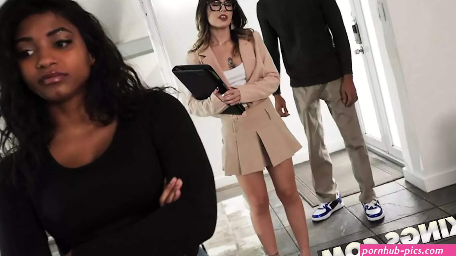 Horny Realtor Porn Videos: Full HD 1080p XXX 2026