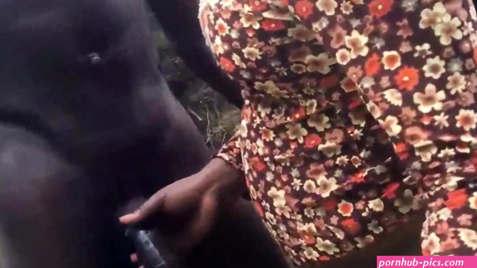 Free Afro Outdoor Pair Sex On Stream Path Whilst Others Are Returning Home