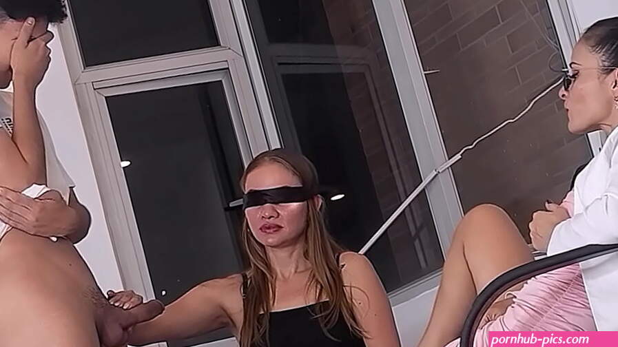 I ATTEND TO STEPMOTHER AND STEPSON IN MY OFFICE AND WE FUCK