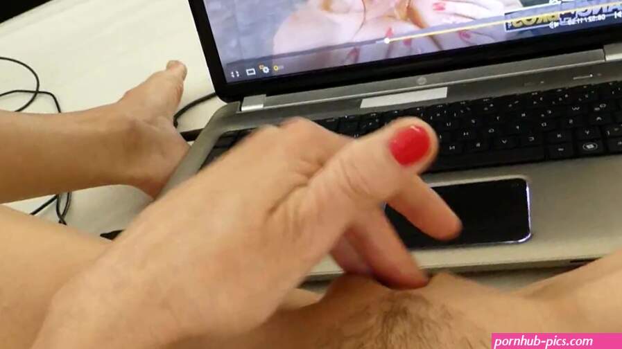 I was so horny while watching porn I lets cum together