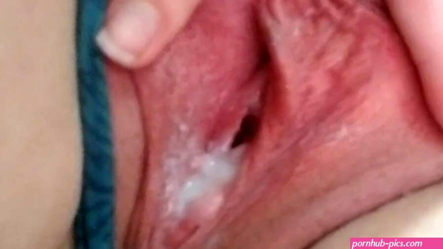 Playing With A Juicy Creampie In My Pretty Pink Pussy