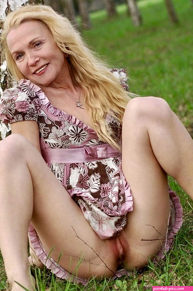 Hottest mature cougar pussy naked photos