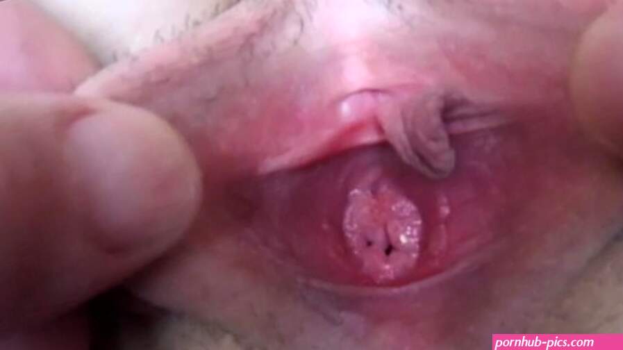 Stretch pussy lips Butt slaps pussy contractions POV