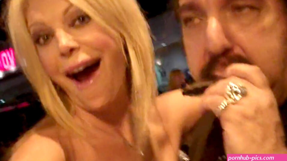 Shelley Lubben Is Running Out Of People To Scam: Pink Cross Begs