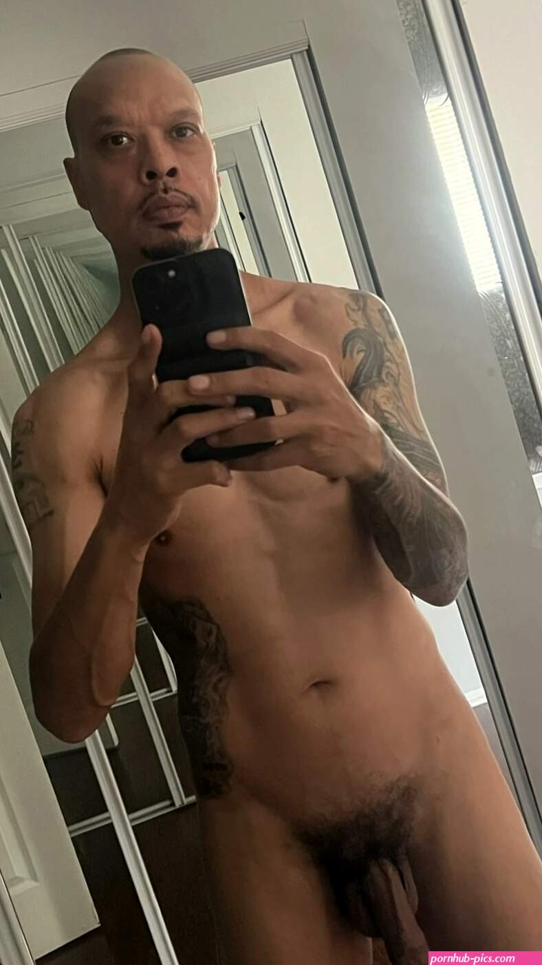 DILF Gay Porn Pics: Nude Men in Free Sex Photos 5