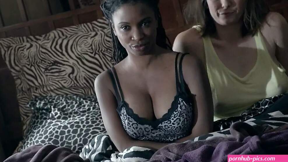 See Isidora Goreshter Nude