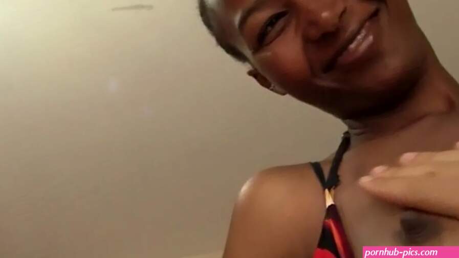 Free Afro Amateur Screaming During 1St Anal Experience Porn Video