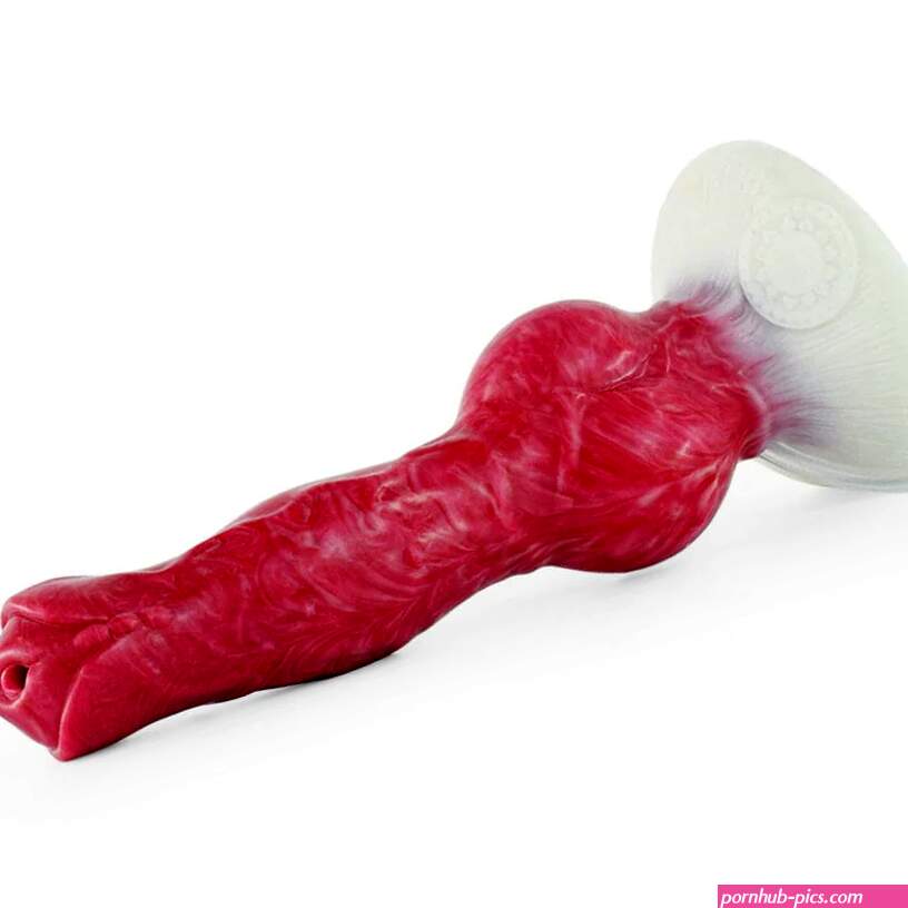 Alien Fantasy Silicone Squirting Dildo: 7.5 Inches Toy