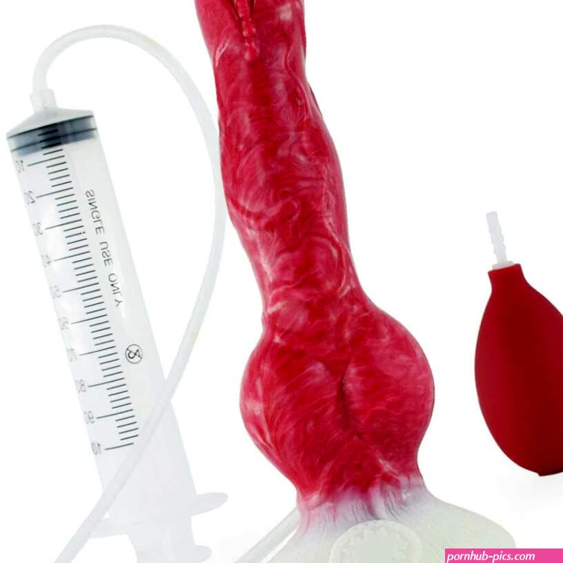 Alien Fantasy Silicone Squirting Dildo: 7.5 Inches Toy