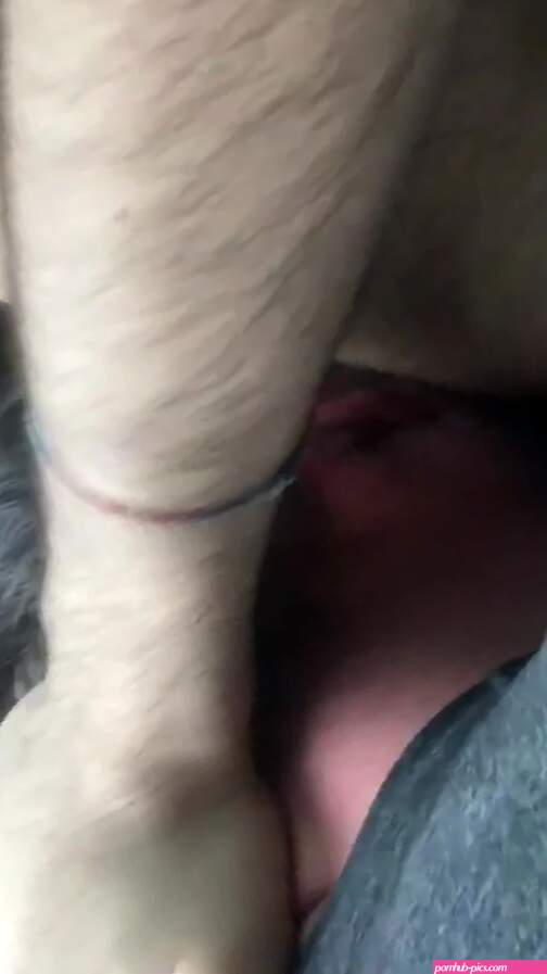 Turkish Gays Verbal Blowjob In A Car