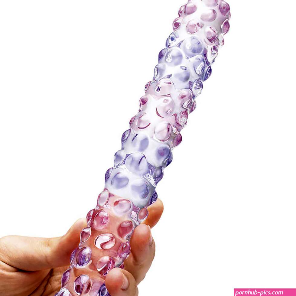 Large Gls 9 inches Nubby Dildo