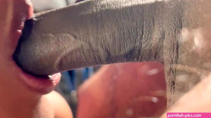 BEST INDIAN CLOSE-UP BLOWJOB