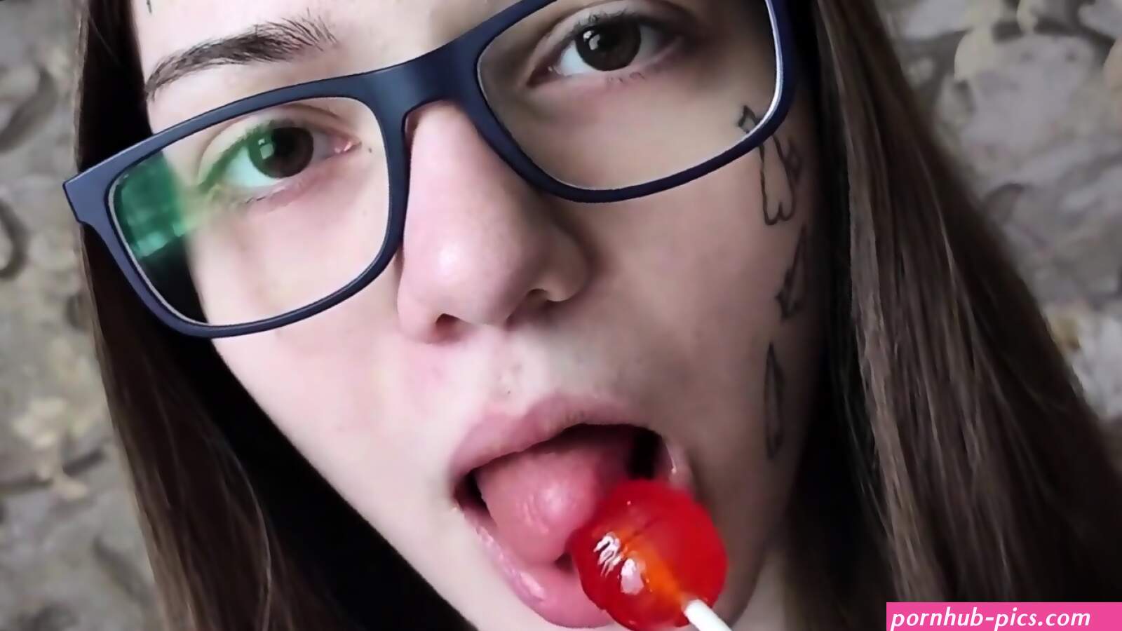 Cum Mouth At 9.44 LOLLIPOP LICK Diana Blowjob Finish Cum In Mouth Czech Teen