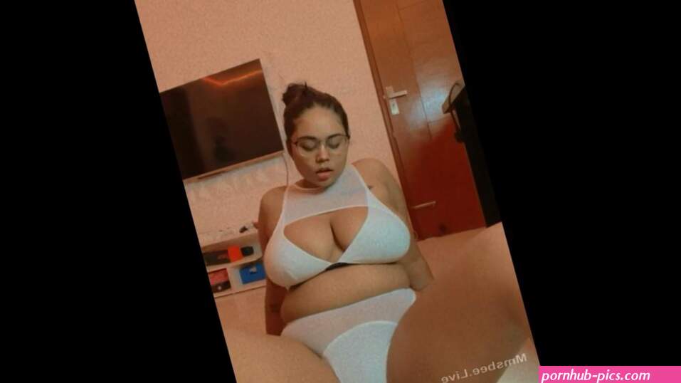 OASI DAS Nude