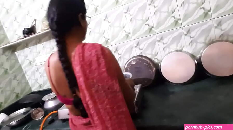 Indian Bhabi Fucked in Kitchen by Devar