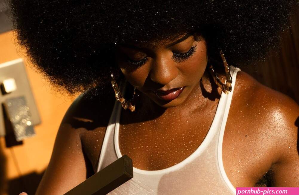 Get Wet with Saleema Mansur images by Demanni