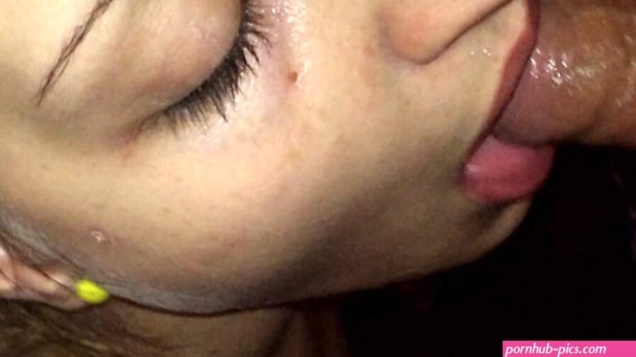 Teen Fuck Her Butt And Swallow Big Load Of Sperm