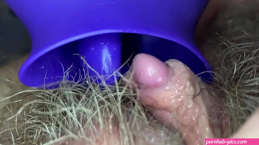 Extreme closeup big clit licking toy orgasm hairy pussy