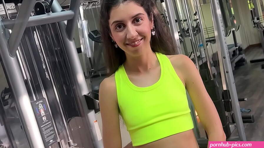 Trainer suggested new exercises and fucked me during training