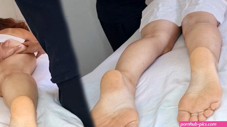 Creampie in poesje van een echte masseur