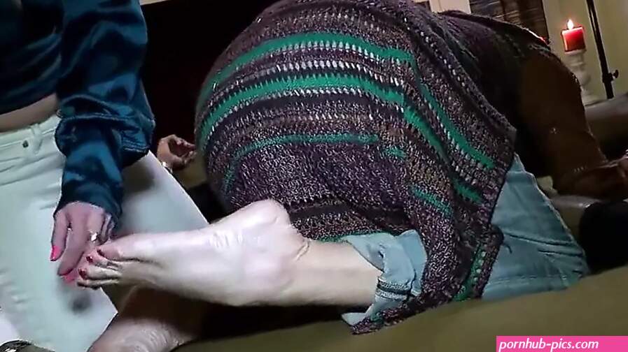 Free BBC Threesome Porn Videos 3