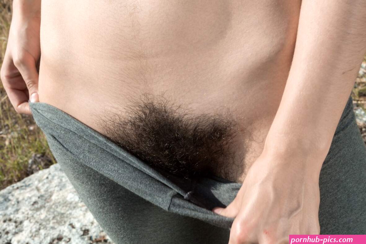 Ole Nina Nude in Ole Nina masturbates outdoors doing naked yoga