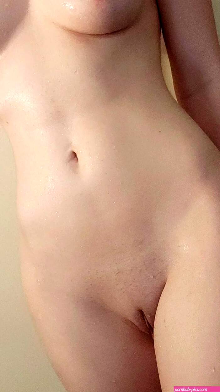 Nudes: 10 Nude Pics