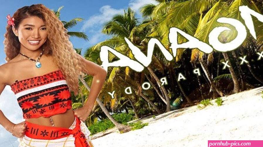 Aziatische babe Clara Trinity als MOANA nat is als de Ocean VR Porno