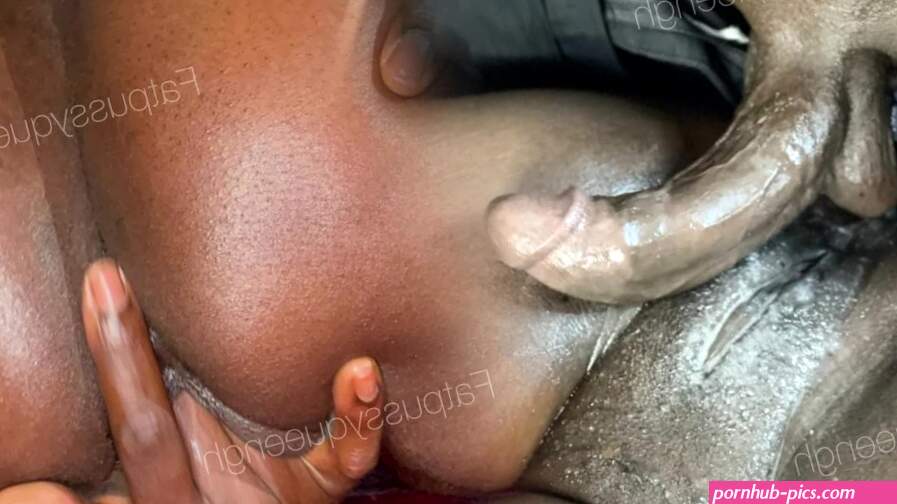 POV-Ebony Lesbian Slut Kept Squirting till Creampie