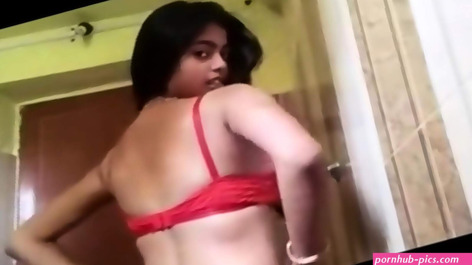 Indian Sexy Cam girl Stripping