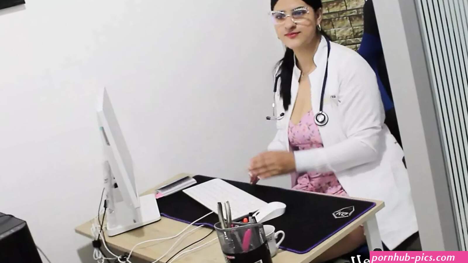Mom And Son Go To Doctor Porn Videos: 720p HD XXX 2026