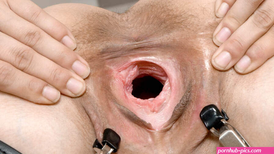 Huge Pussy Hole