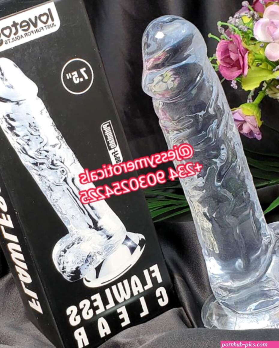 7.5 Non Vibrating Clear Dildo