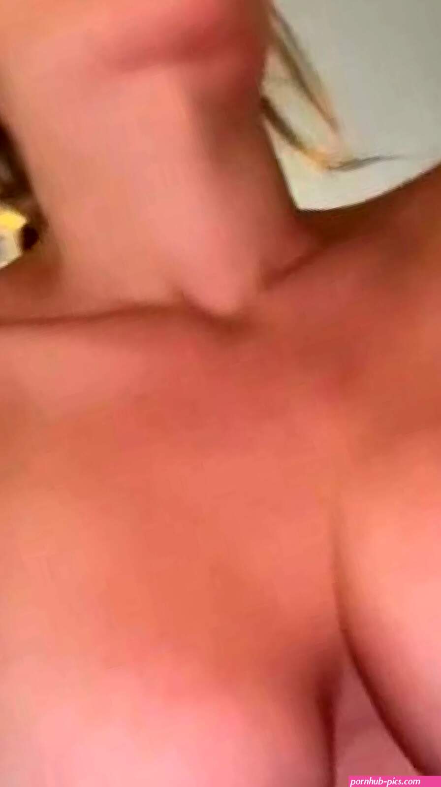 Livi Blondie livimawie