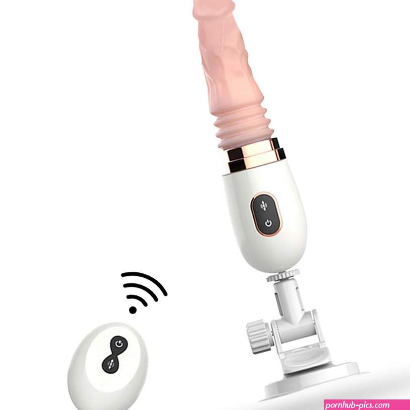 Thrusting Automatic Dildos
