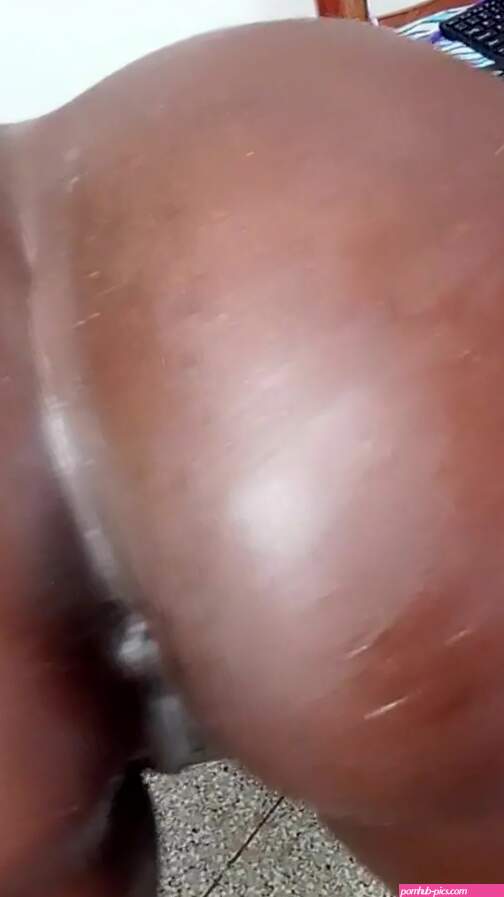 Free Opening My Ebony Anal Opening Wide And Fingering It Fast And Hard Whilst Drubbing Booty Porn Video
