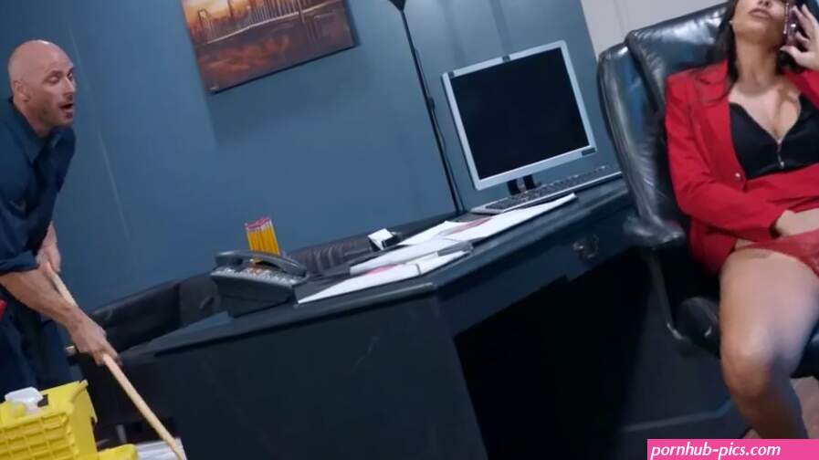 Enticing slut rides big dick so hard in the office