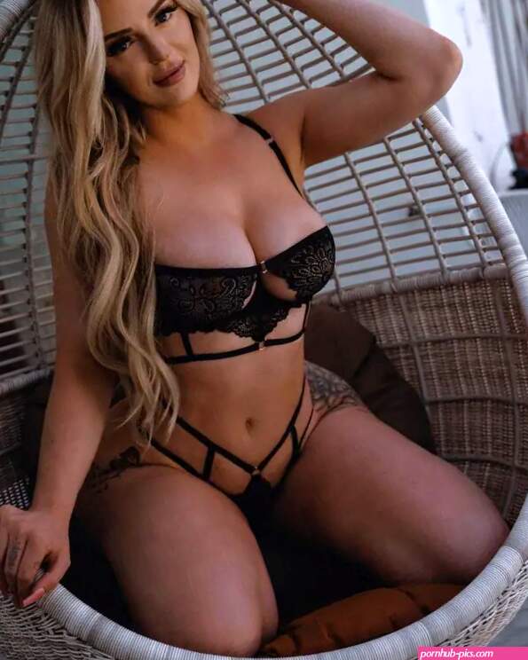 Kendra Karter