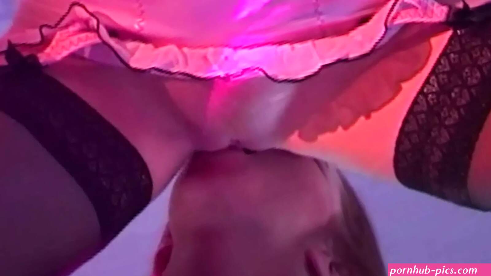 Live sex on stage Porno Videos