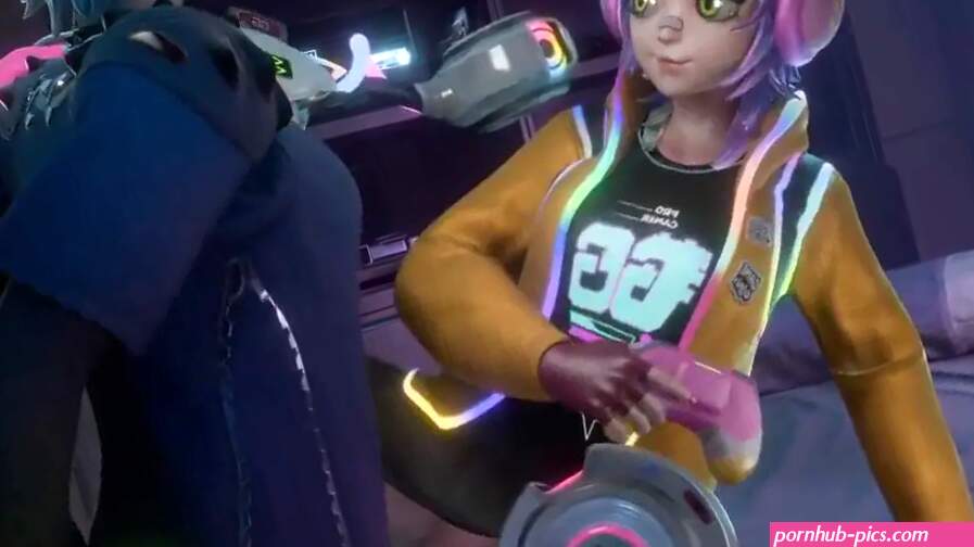 Battle Gamer Mae gets fucked and creampied
