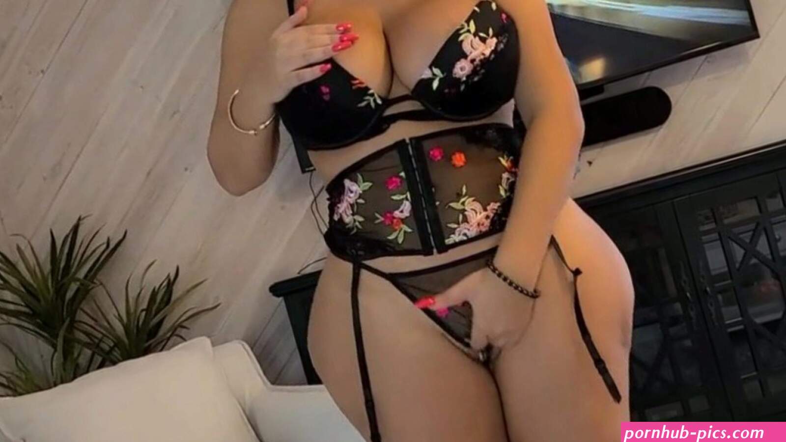 Milf Anal Sex Page 8
