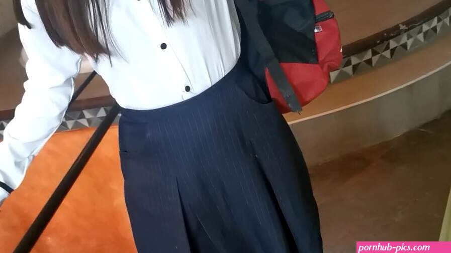 Esta COLEGIALA MEXICANA se va a COGER por DINERO CON SU MAESTRO