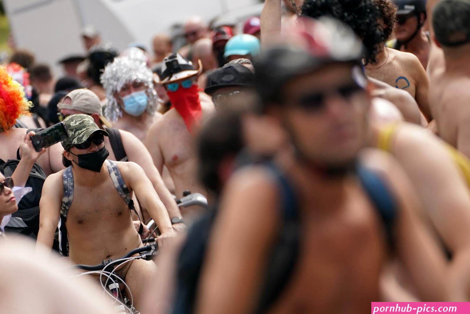 Portlanders are organizing a naked bike ride to protest Trump militarization of city