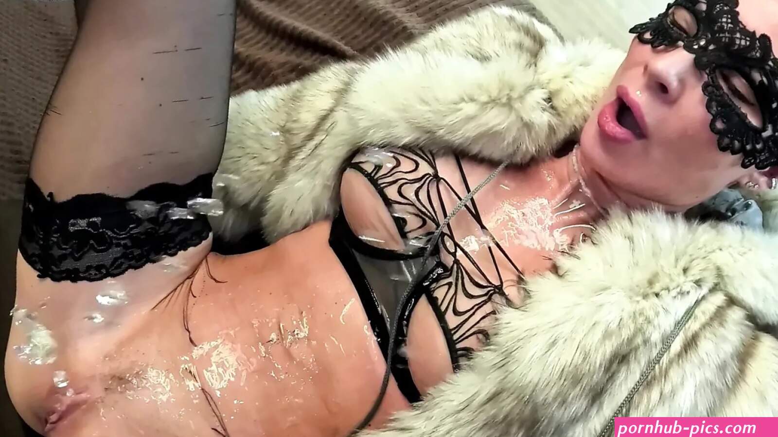 Sarah gallons Porno Videos